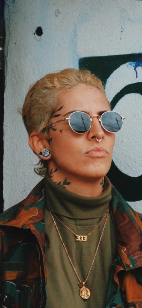 Brit tani G_ pornstar top photo