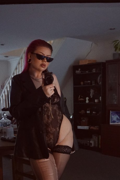 Mel FREE ACCOUNT model porn picture