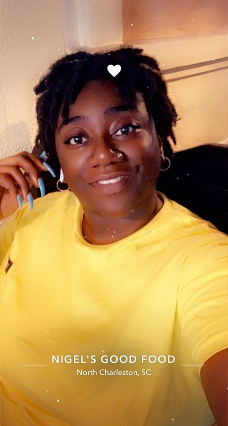 CumCatchChewiee pornographic star archive