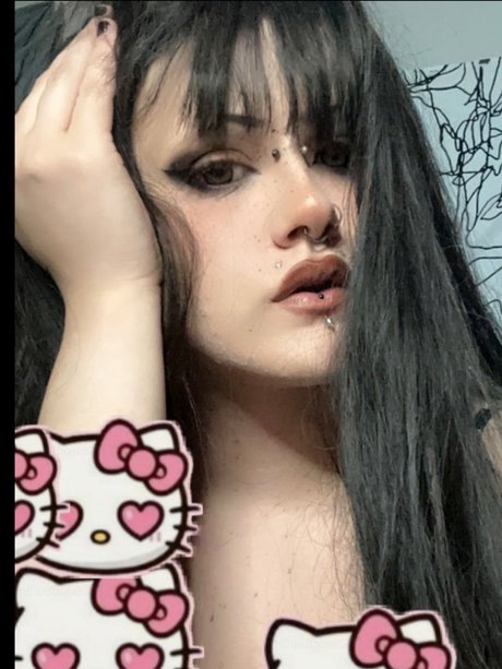 mer_ nudes model archive