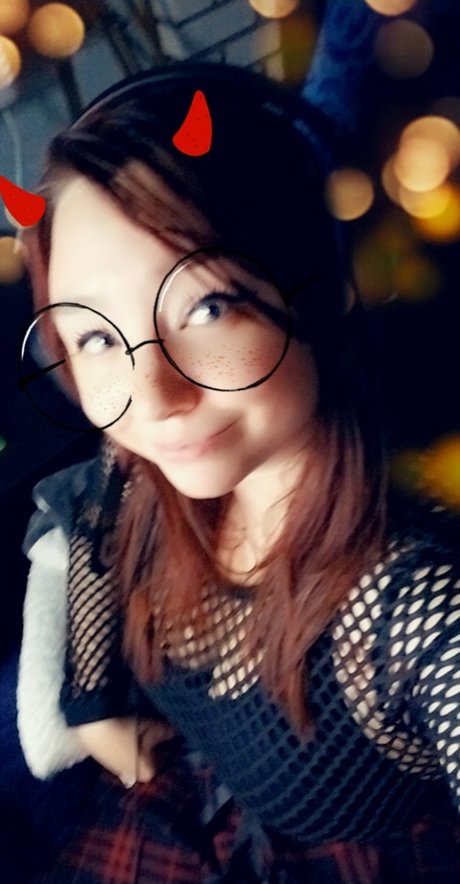 Pixie Dix Vixen model pornographic img