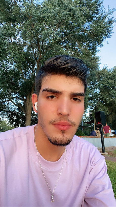 Presston Jewels nude actress archive