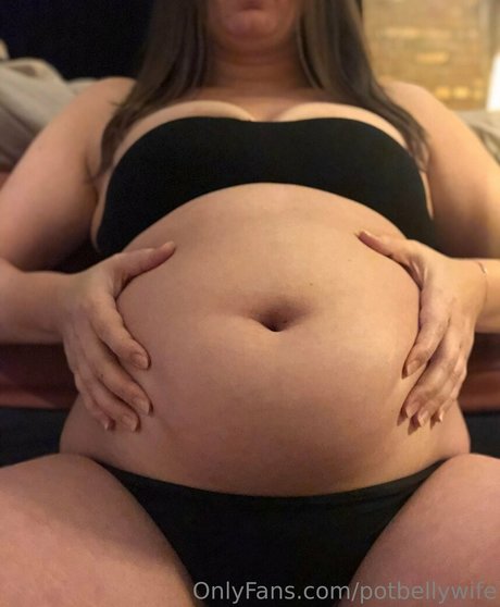 hottest midget onlyfans hot naked galleries