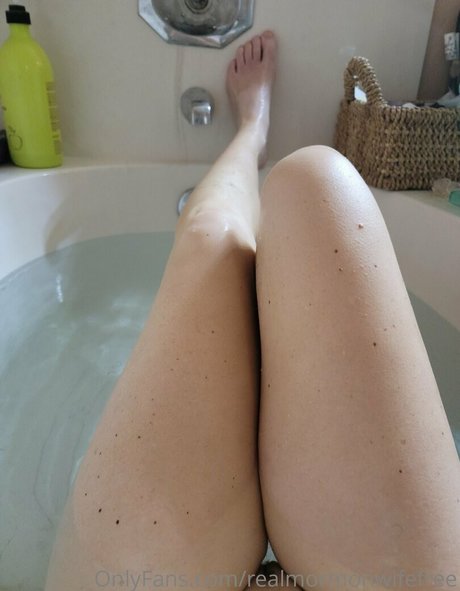 girlfriend onlyfans erotic gallery