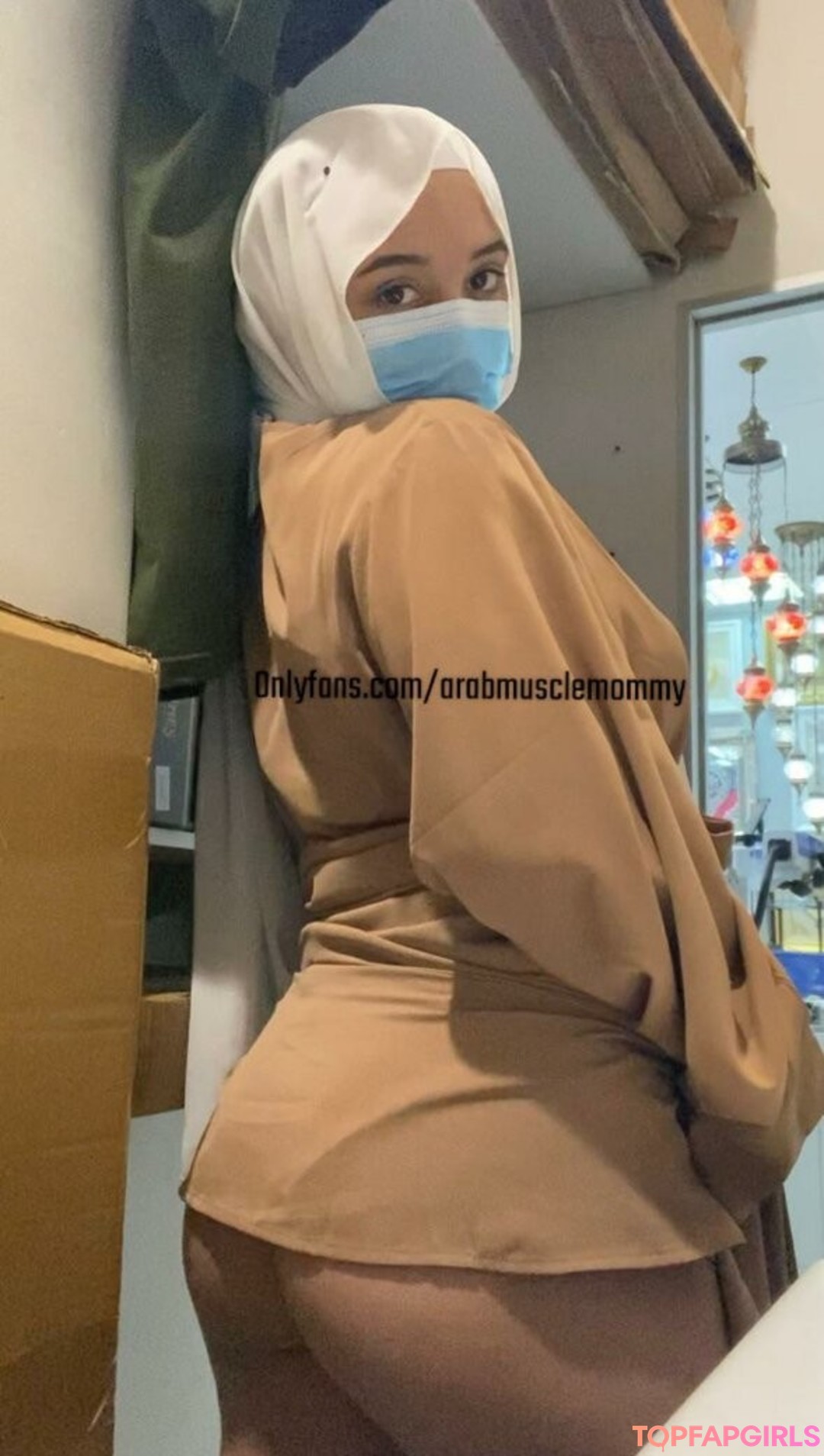 Arabmusclemommy model adult photos