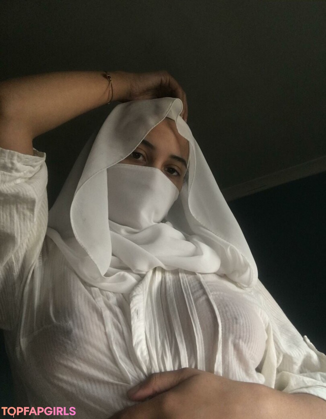 Arabmusclemommy xxx pornstar pictures