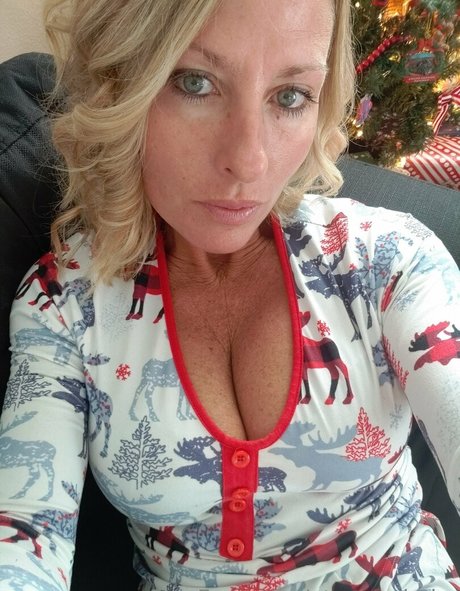 etecterababy hot actress photo