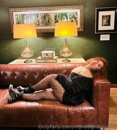 mynaughtyyukari model hd images