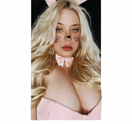 lizzynips best model pic