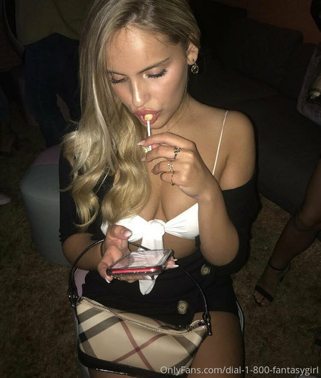 stormthrax model art photos