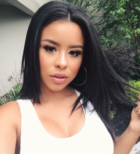 Cierra Ramirez hd pornstar picture