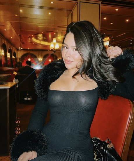 Cierra Ramirez star hd img