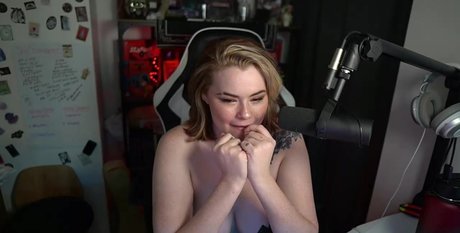 beautiful big boobs onlyfans sexy naked image