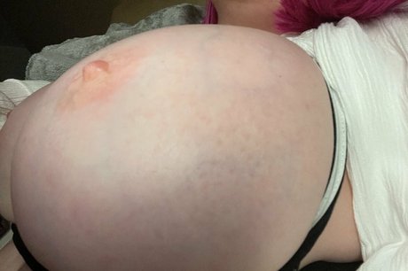 brunette petite onlyfans porn photos