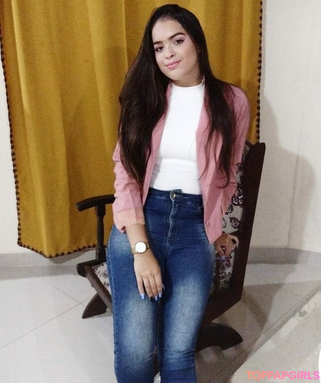 smile onlyfans hot sexy image