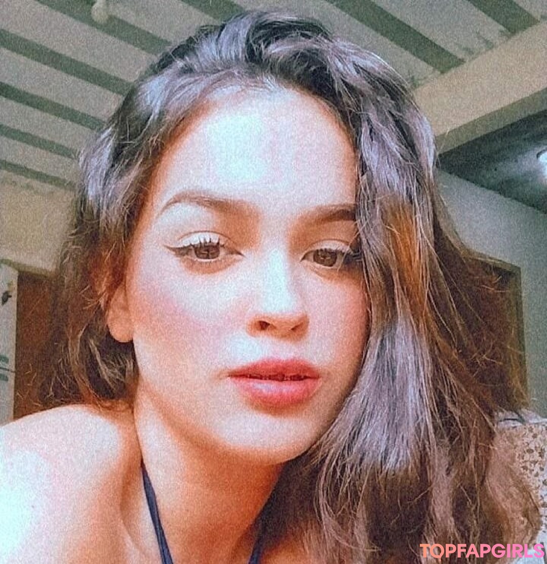 Izabelly Linhares top star pics