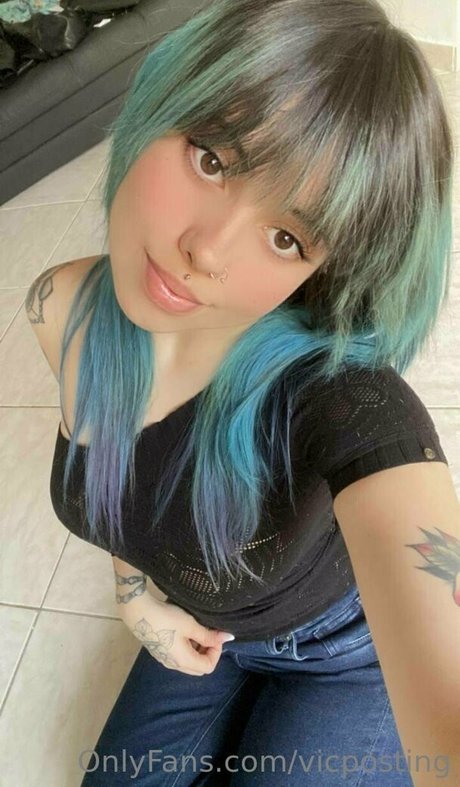 vicposting nudes actress image