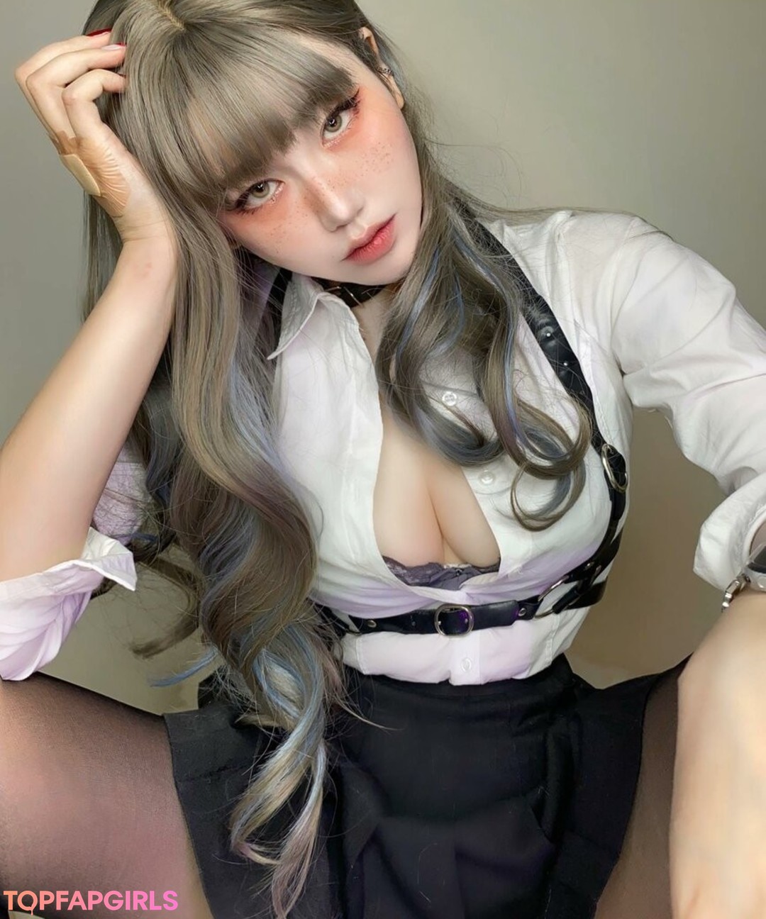 Naughty Rabbit star beautiful image