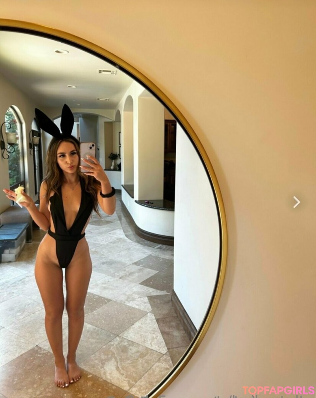 shemale handjob onlyfans beautiful nude gallery