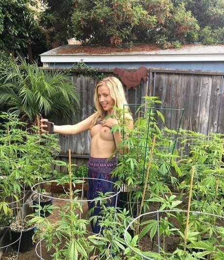 karlakush420 model pornographic img