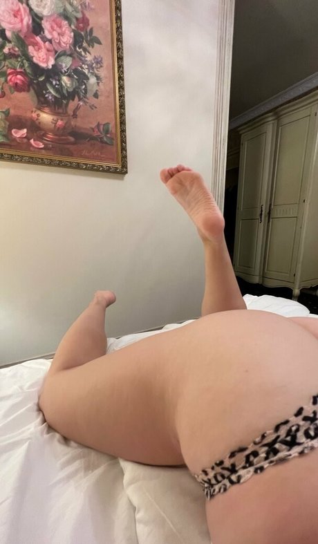 milf shower onlyfans pretty gallery