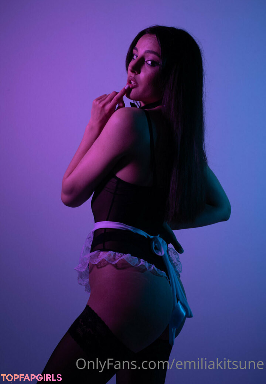 onlyemiliaa sexy pornstar archive
