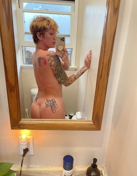 thedannygoldexperience model xxx images