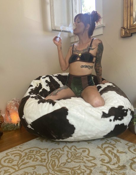 thedannygoldexperience pretty actress gallery