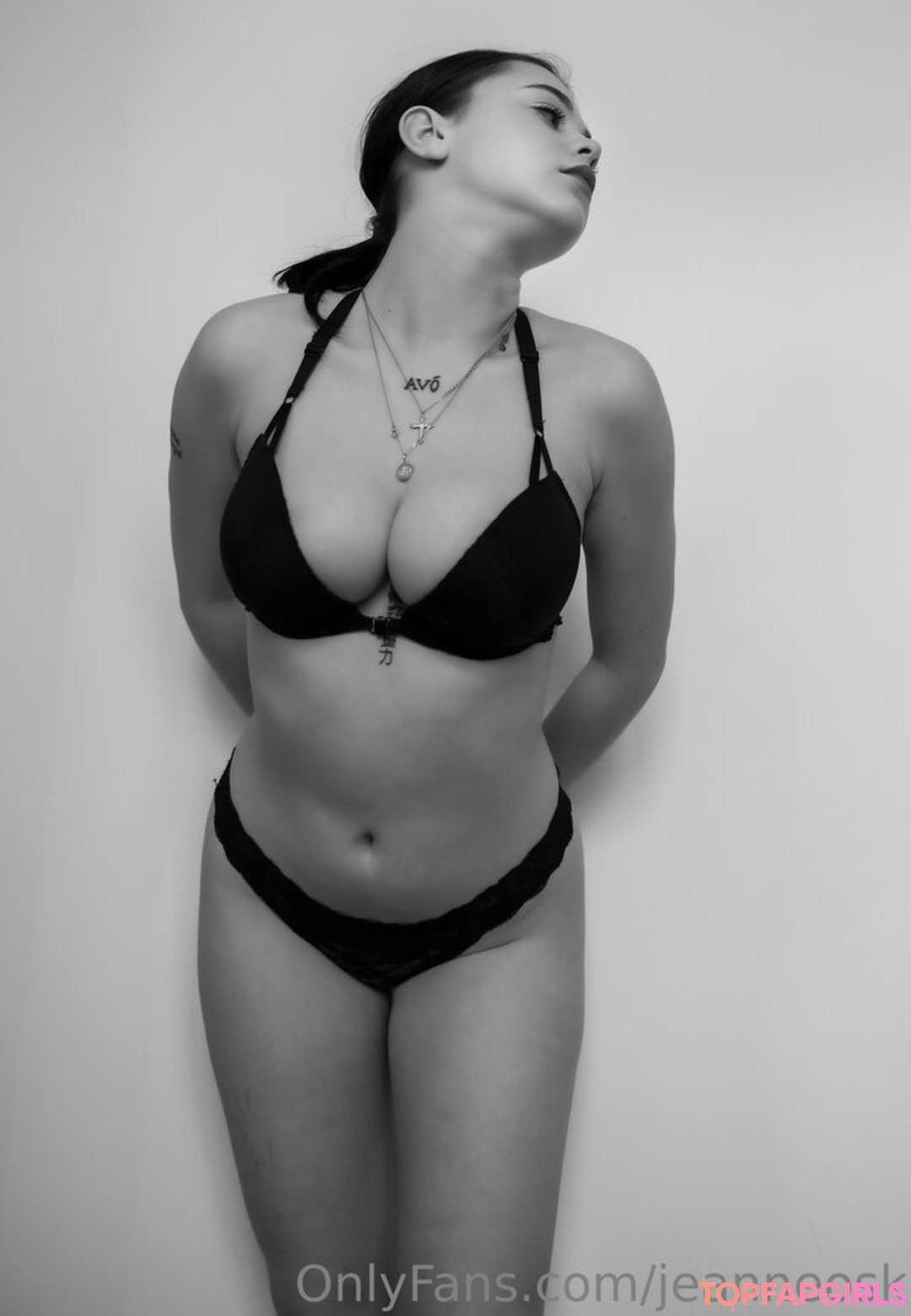 jeanneosk actress img