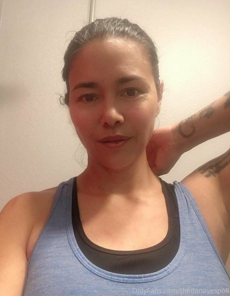 thedanavespoli naked star archive