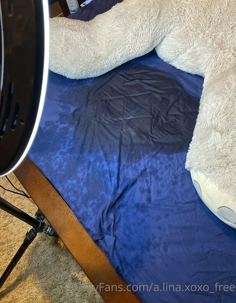 blonde cougar onlyfans art nude pics