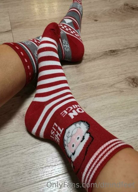 dmndfeet model sexy picture