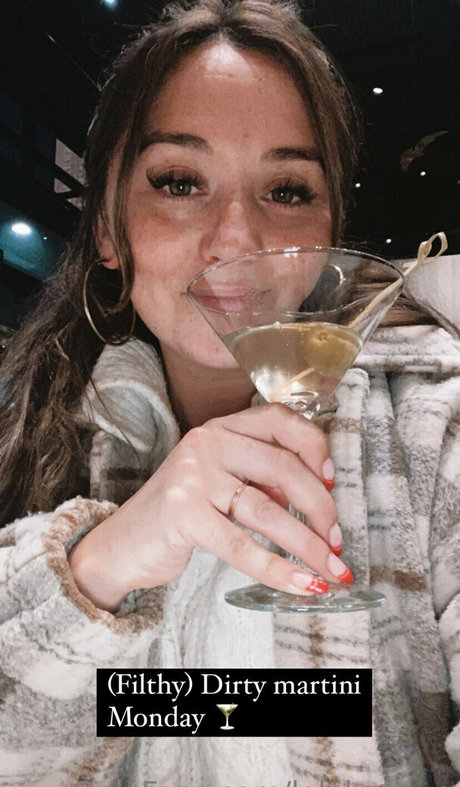 lolahale xo sex actress image