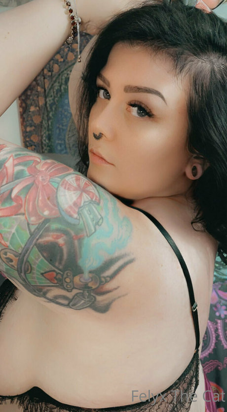 lesbians onlyfans hot nude image