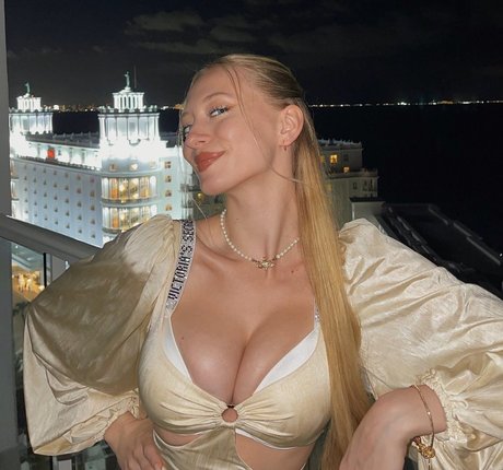 blonde anal onlyfans erotic galleries