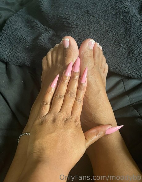 moodybb beautiful pornstar image