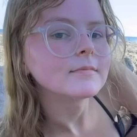 Molly Pop Molly pop model beautiful pics