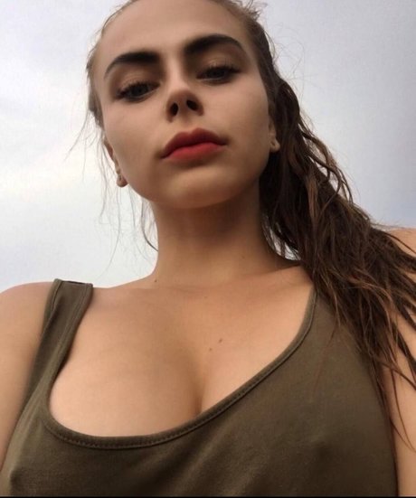 Mihalina Novakovskaya erotic model photo