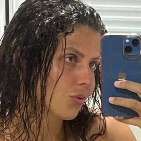 Cinyttt sexy model image