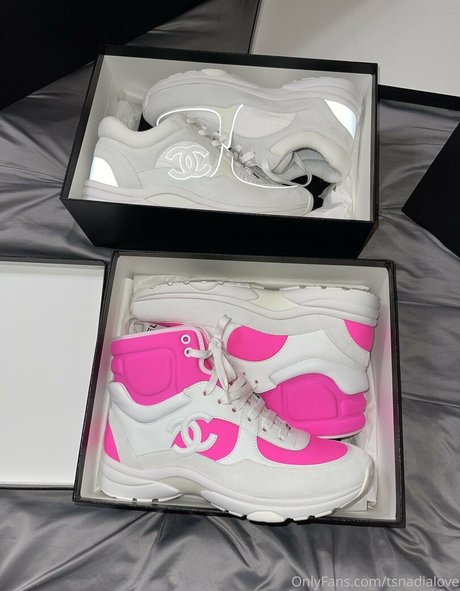 tsnadialove star erotic image