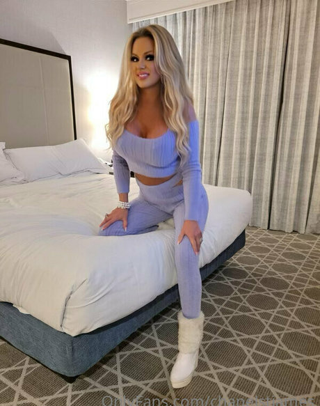 bbw brunette onlyfans hot naked img