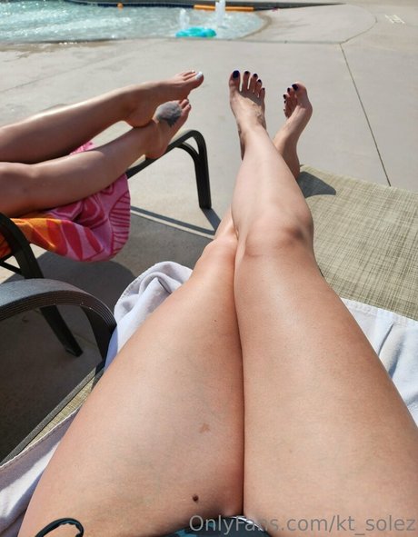 Goddess KT sex model picture