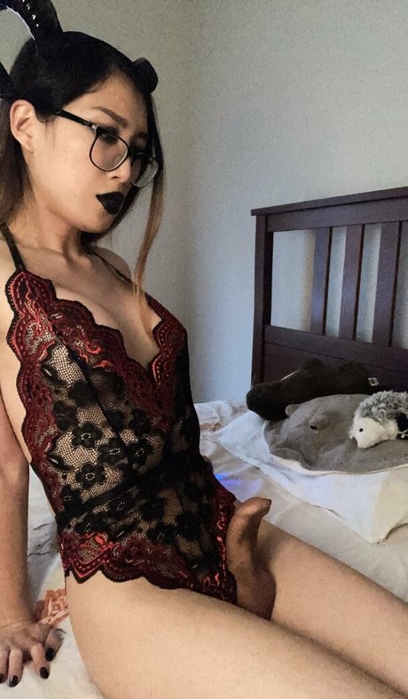 Miss Throttle free archive