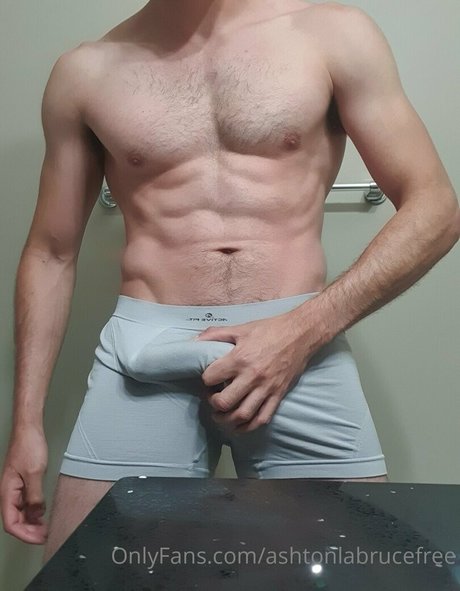 ashtonlabrucefree star adult images