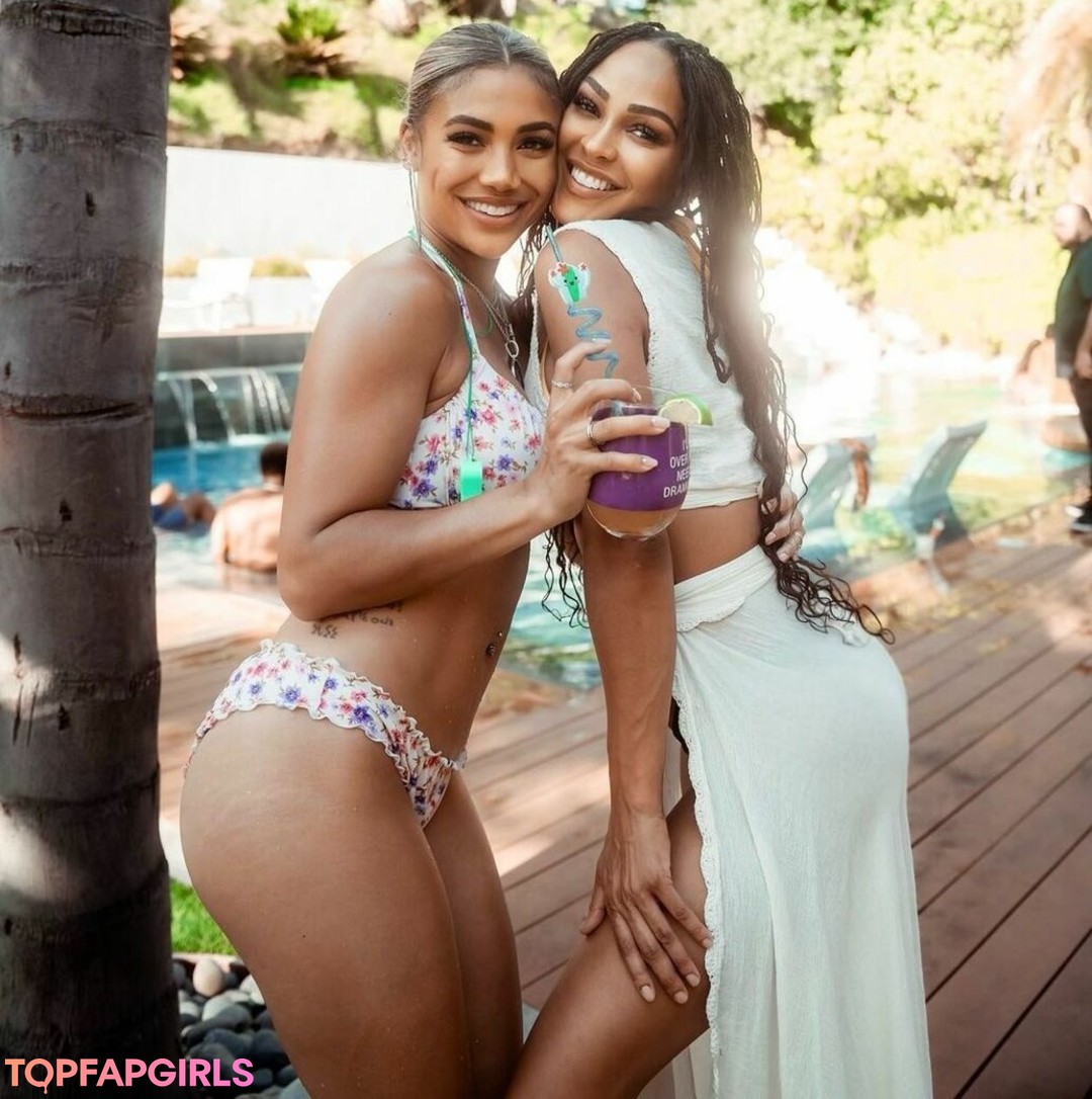 Paige Hurd model sex image