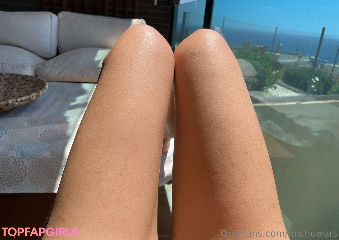 michuwars model sexy galleries
