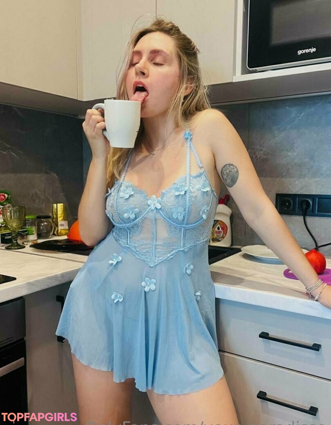 your paradisse hot pornstar img