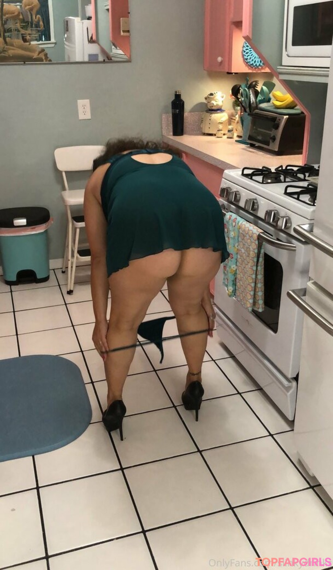 slinkydrinks porn actress archive