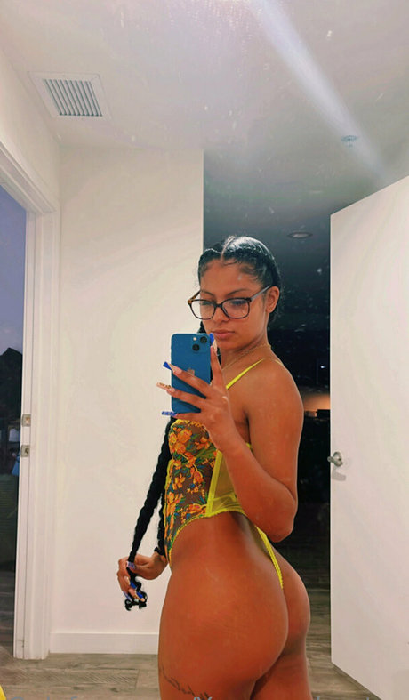 anikastar profile image