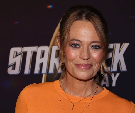 Jeri Ryan pornstar free photos